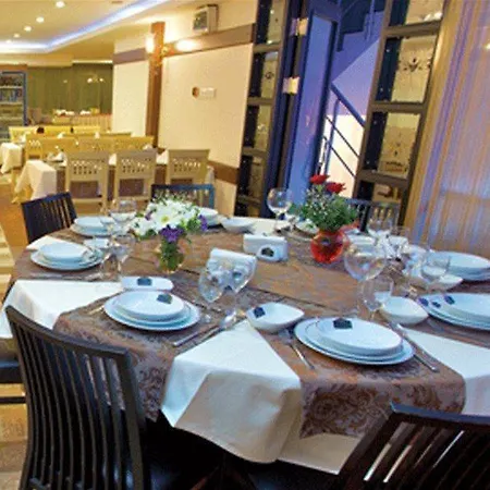 Hotell Hermanos