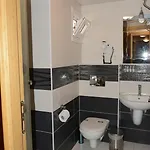 Hotel Hermanos