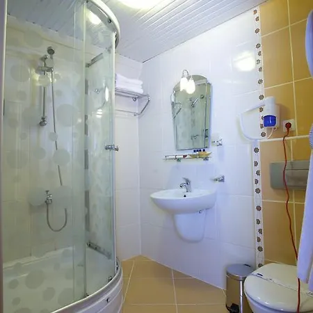 Hermanos 伊斯坦布尔