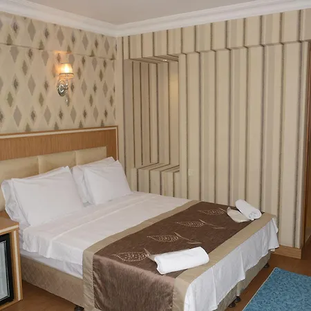 Hermanos Hotel Istanboel