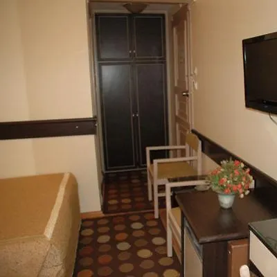 Szálloda Hermanos 3*